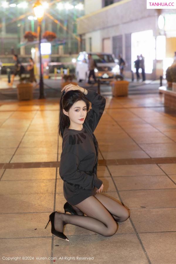   [XiuRen]高清写真图 2024.03.25 No.8285 林幼一 黑丝美腿第3张图片
